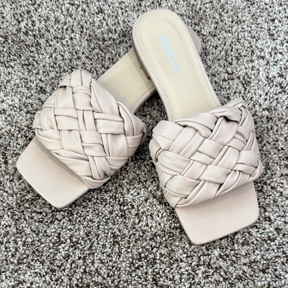 Soda Women's Tan Braided Sandals